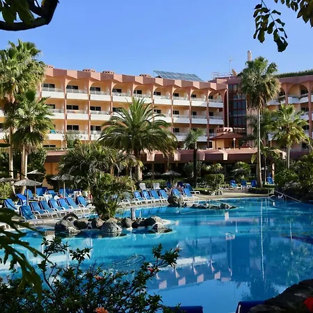Puerto Palace